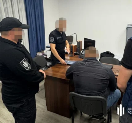 Командир військової частини з Рівного змушував підлеглих будувати йому будинок – ДБР