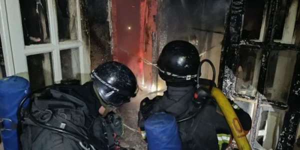 Рятувальники ліквідували пожежі у Запоріжжі після нічної атаки РФ