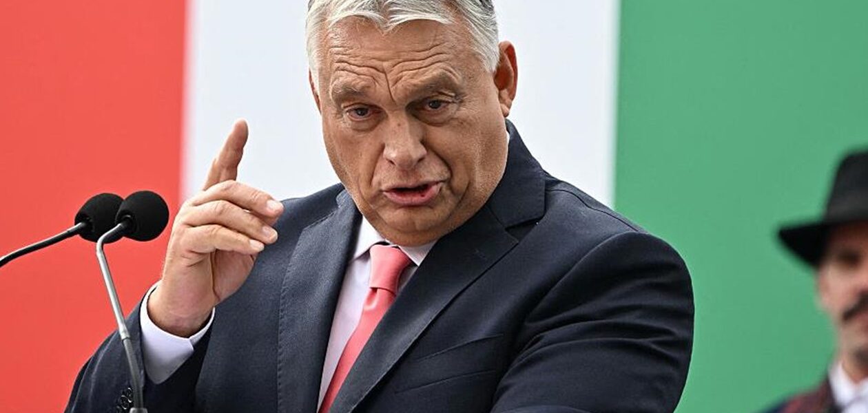Україна не є суверенною державою - Орбан