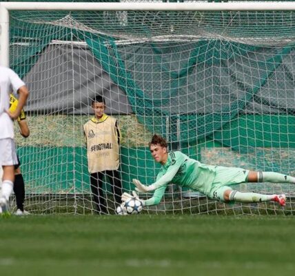 Український голкіпер відбив пенальті в дебюті за Реал U19