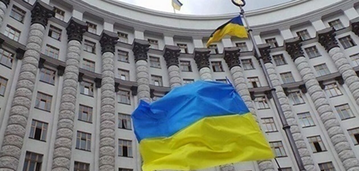 Кабмін схвалив законопроєкт про збільшення видатків на 317 млрд