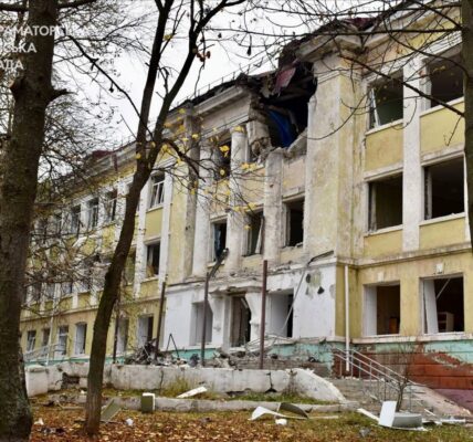 У Краматорську внаслідок атаки дронів пошкоджена школа