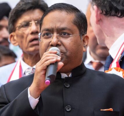 Індія не підтвердила заяву Трампа про "зупинку імпорту нафти з РФ"