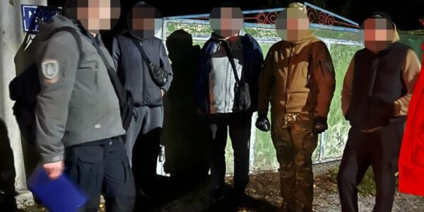 Харківські військові збували пальне з частини