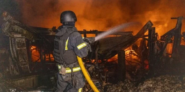 Росія атакувала Харківщину дронами: виникли численні пожежі