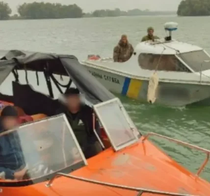 Два румунські катери порушили кордон України (фото)