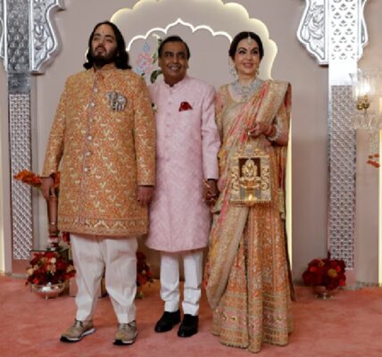 Kremlin financier with Estonian residence: Ukraine demands sanctions against Indian billionaire Ambani