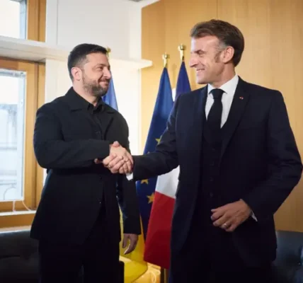 Президент обговорив з Макроном оборонну співпрацю