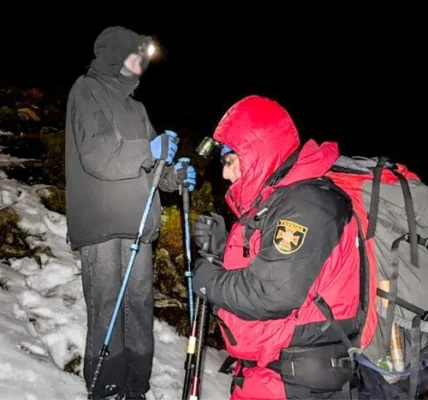 Туристи із Києва загубилися після підкорення Говерли