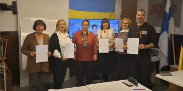 Українці за кордоном долучилися до написання радіодиктанту нацєдності (фото)