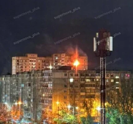 У Волгограді російське ППО поцілило у багатоповерхівку