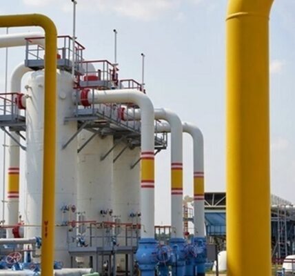 ДумкаОпалювальний сезон залежить від імпорту газу, на який треба гроші - експерт