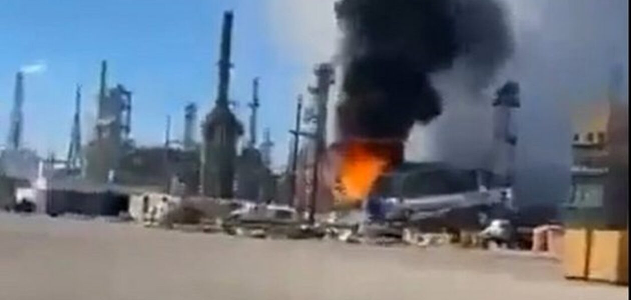 У США на найбільшому нафтозаводі Нью-Мексико стався потужний вибух
