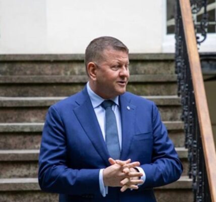 Залужний розповів, яким має бути справедливе завершення війни