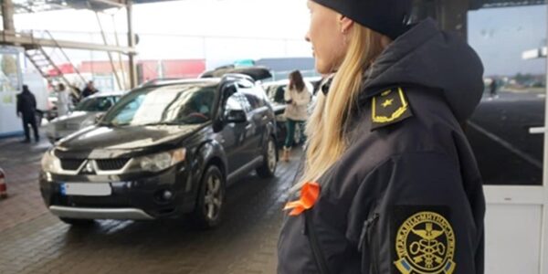 З початку року митники виявили порушень майже на 11 млрд