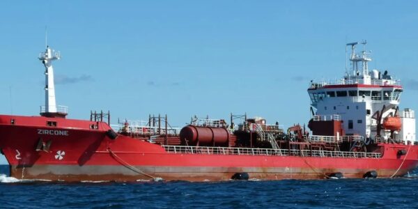 Компанії Латвії обслуговують "тіньовий флот" РФ, попри санкції - ЗМІ