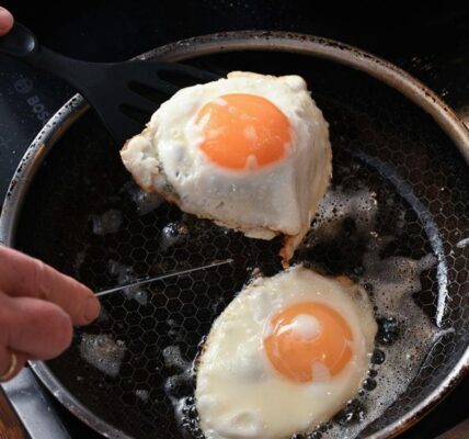 Інфляція в Україні впала до мінімуму за рік