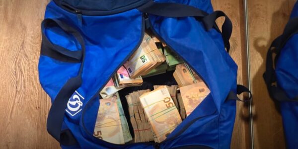 СюжетМішки з грошима. Вражаюча "схема" в енергетиці