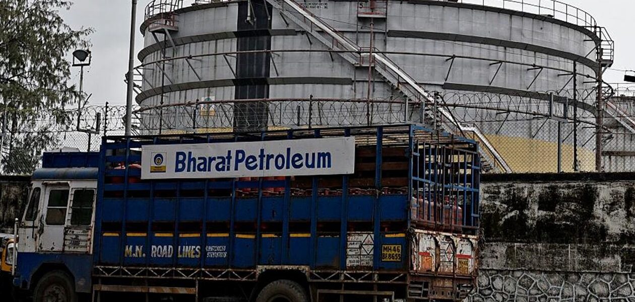 Більшість НПЗ Індії відмовились від нафти з Росії - ЗМІ