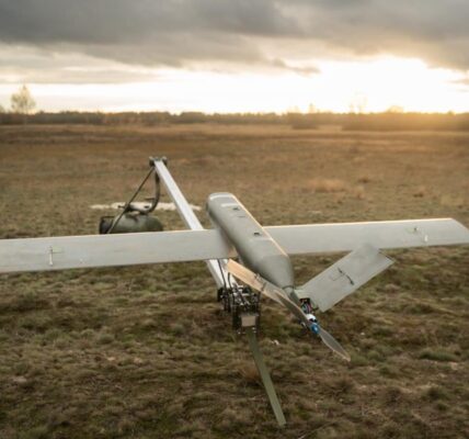 Стійкі до РЕБ дрони пройшли успішне випробування