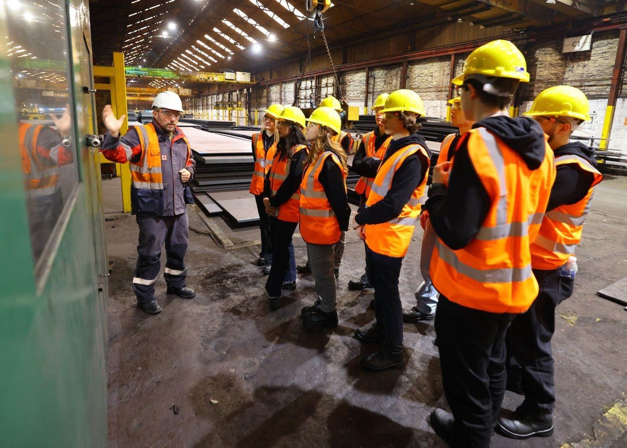 Метінвест запустив програму для повернення молоді в Україну