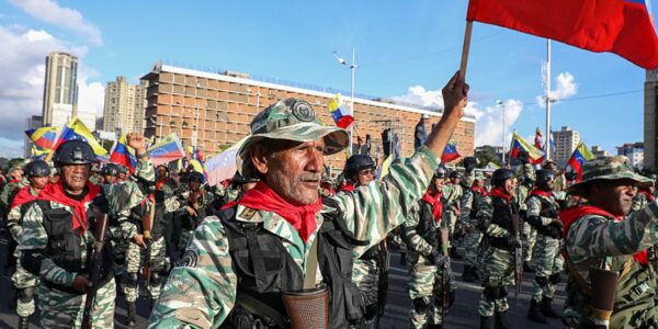 Венесуела оголосила масову мобілізацію