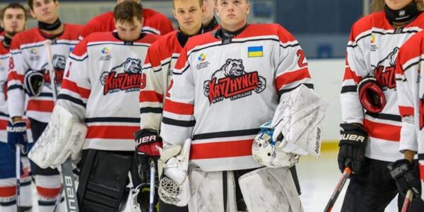 У чемпіонат України з хокею повернулася Крижинка Кепіталз