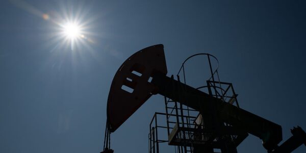 Знижки на російську нафту в Індії зросли до $6 через санкції США