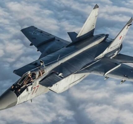 РФ запустила Калібри з Чорного моря: куди летять