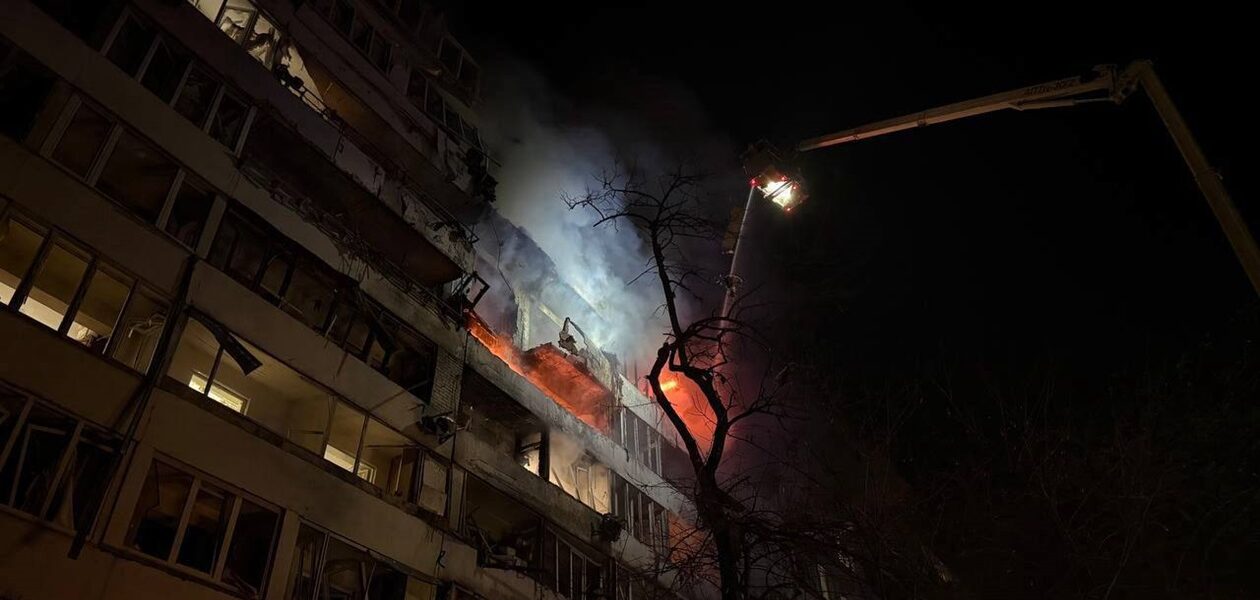 Обстріл Києва: є загиблий, постраждалі, ушкодження