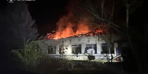 Атака на Чернігівщину: рятувальники показали наслідки (фото)