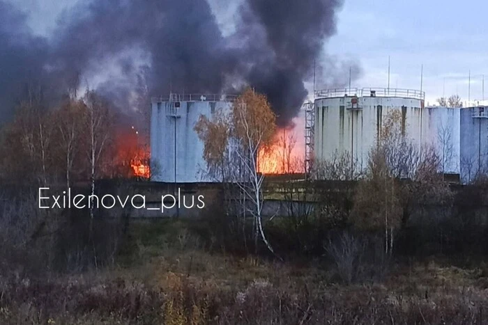 Дрони атакували нафтобазу у Підмосков