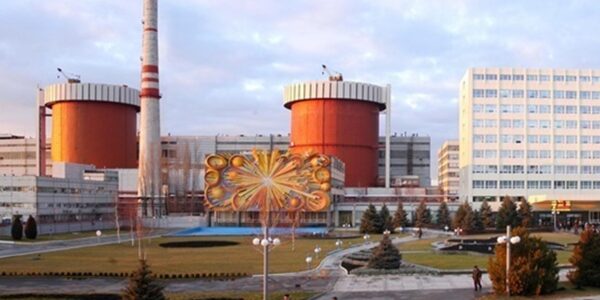 АЕС України знизили потужність через атаку Росії