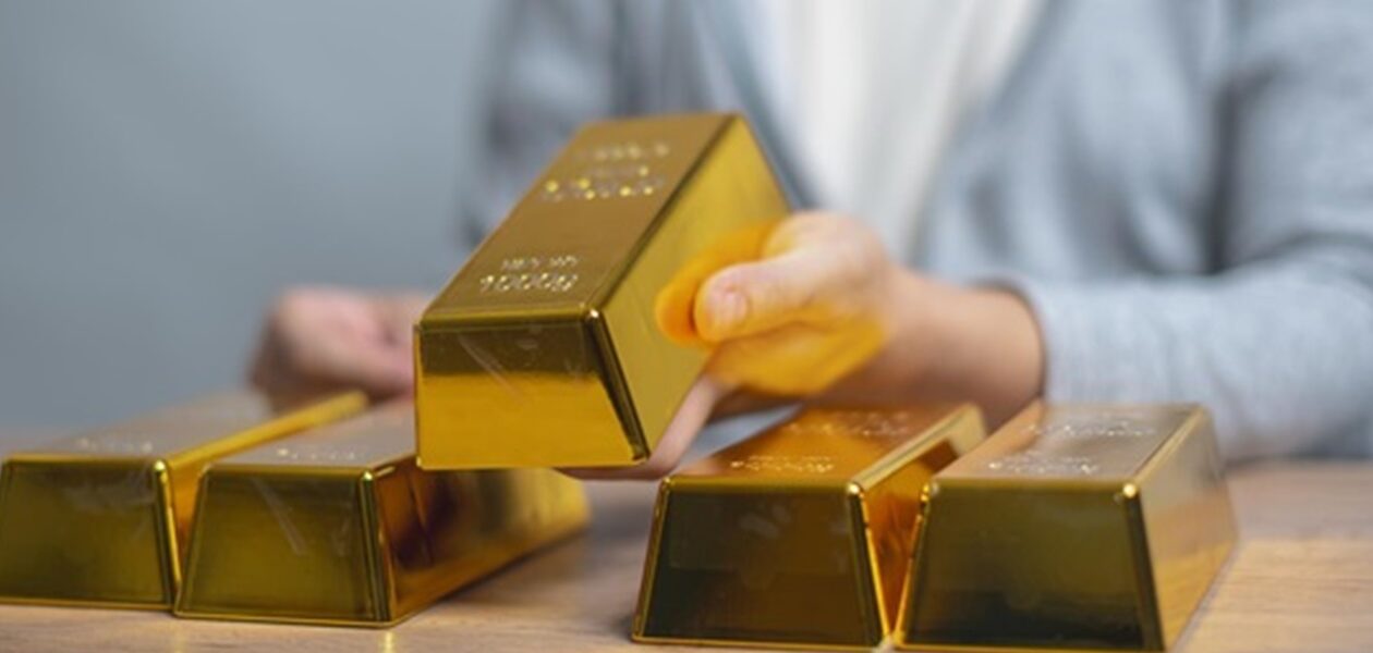 Росія вперше почала розпродавати свій золотий запас