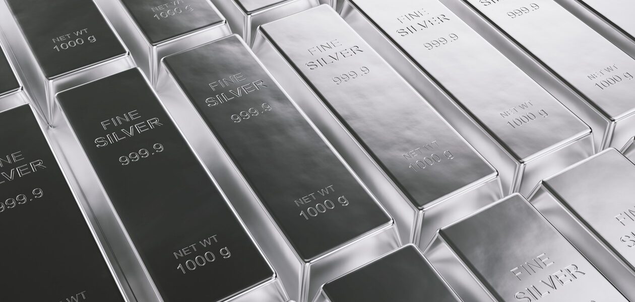 Срібло оновило рекорд після жовтневого піку