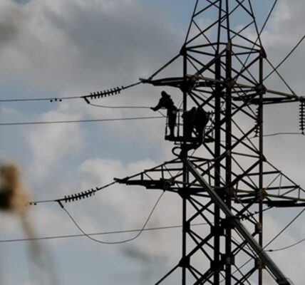 Україна збільшила імпорт електроенергії на 15%