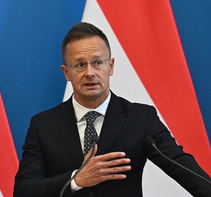 Відмова від російського газу: Угорщина пригрозила ЄС судом