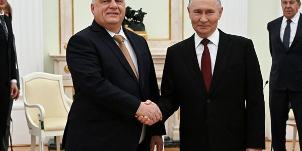 Угорщина запевнила, що вибух на Дружбі "не вплинув" на поставки нафти