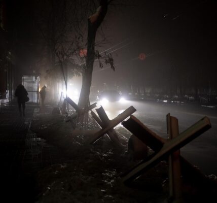 Стало відомо, як відключатимуть світло у вівторок