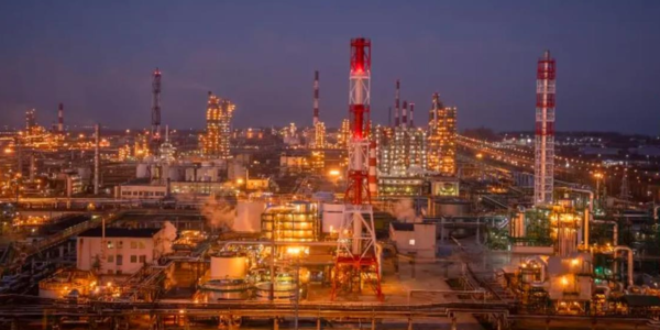 Один із найбільших НПЗ Росії зупинив роботу після атаки дронів - ЗМІ