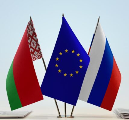 Євросоюз розширив санкції проти Росії та Білорусі