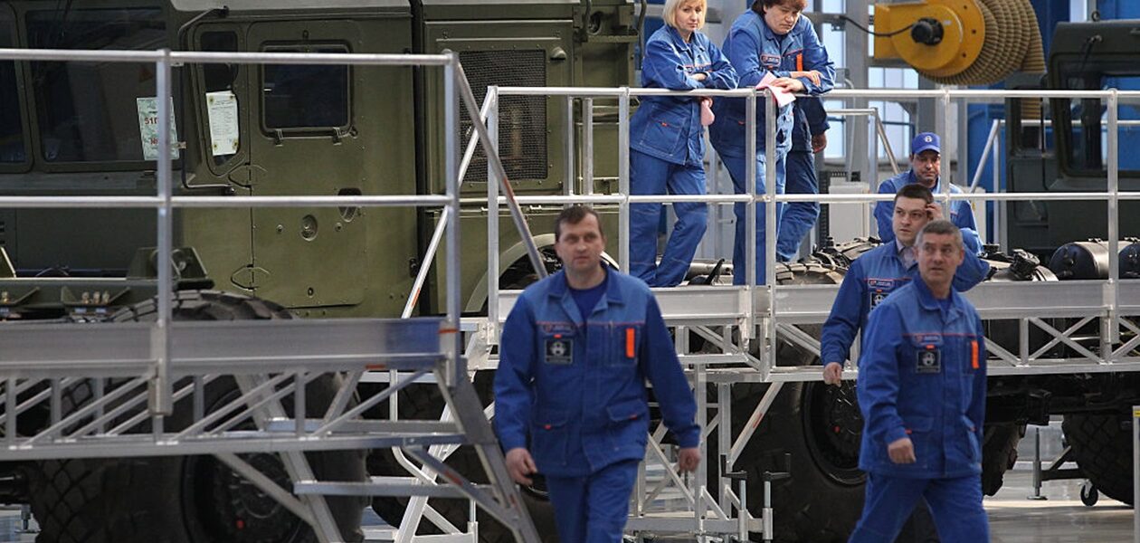 Економіка Росії занурюється у воєнний режим