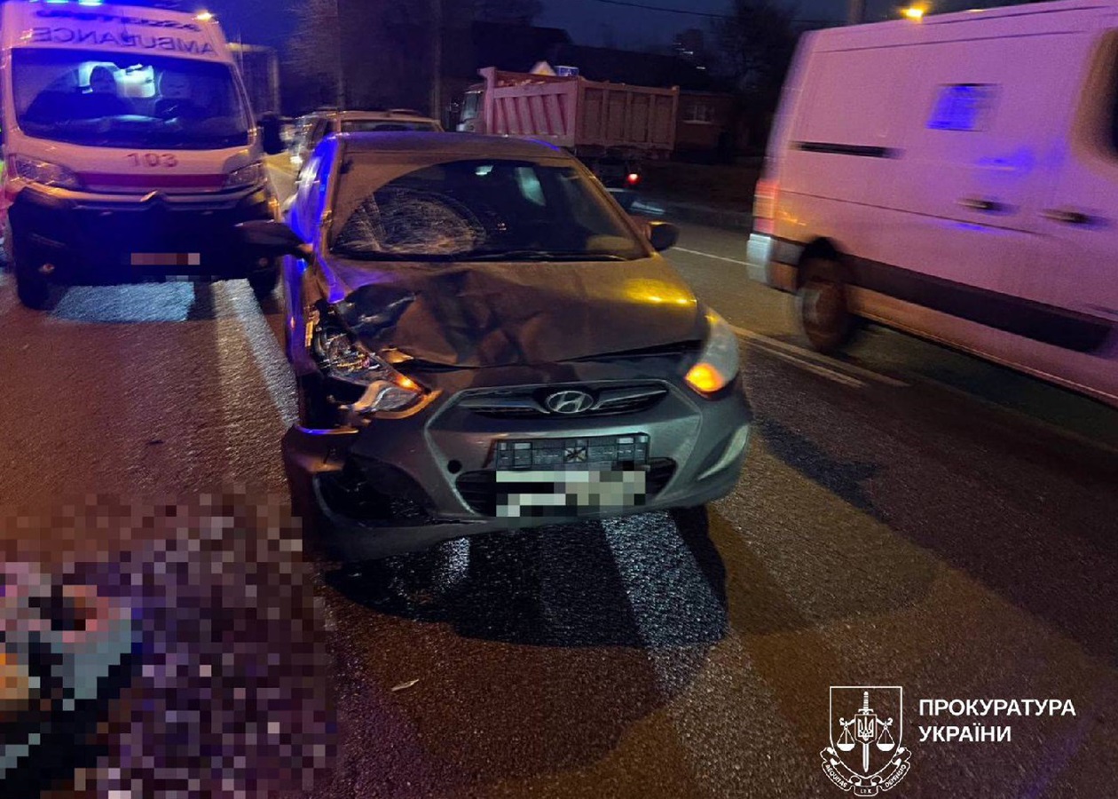 Суддя у Харкові збила двох дітей на пішохідному переході - ДБР