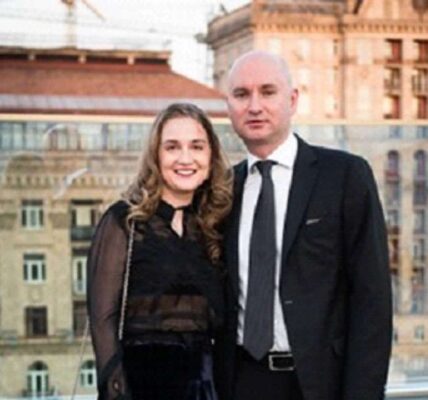 У доньки столичного забудовника Ніконова знайшли російський паспорт