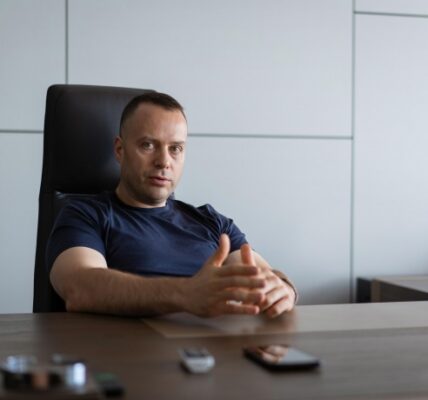 В “Автостраді” заявили, що Шмигаль блокує кошти на відбудову