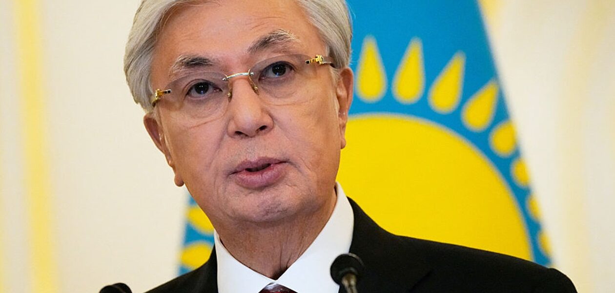 Токаєв заборонив "ЛГБТ-пропаганду" у Казахстані