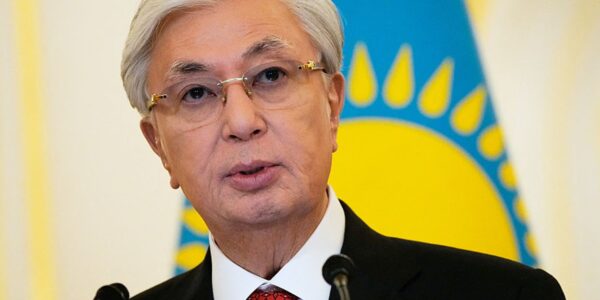 Токаєв заборонив "ЛГБТ-пропаганду" у Казахстані