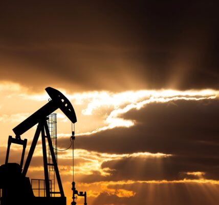 Ціни на нафту почали зростати після рекордного падіння - ЗМІ