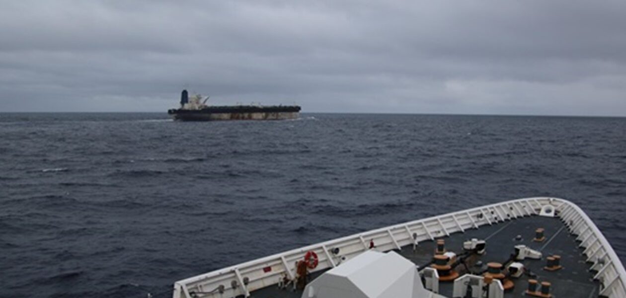 Сім танкерів намагаються втекти в Карибському морі - Пентагон