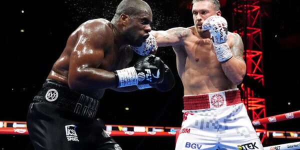 Усик нокаутує краще за всіх: WBC нагородою визнає за українцем майстерність